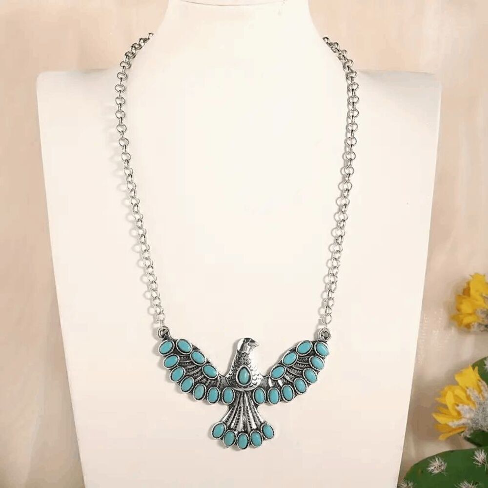 Eagle Turquoise Unisex Pendant Necklace